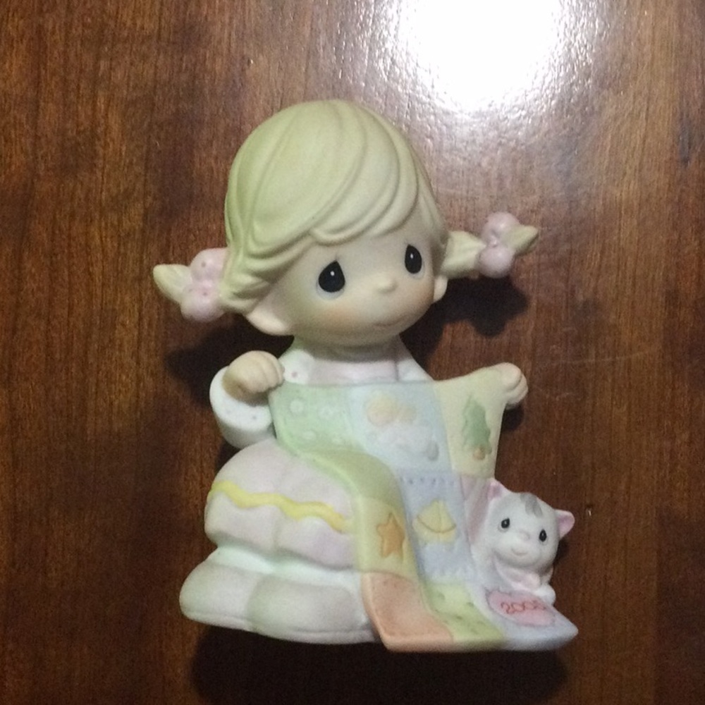 Precious Moments - May your holidays be so-sew special